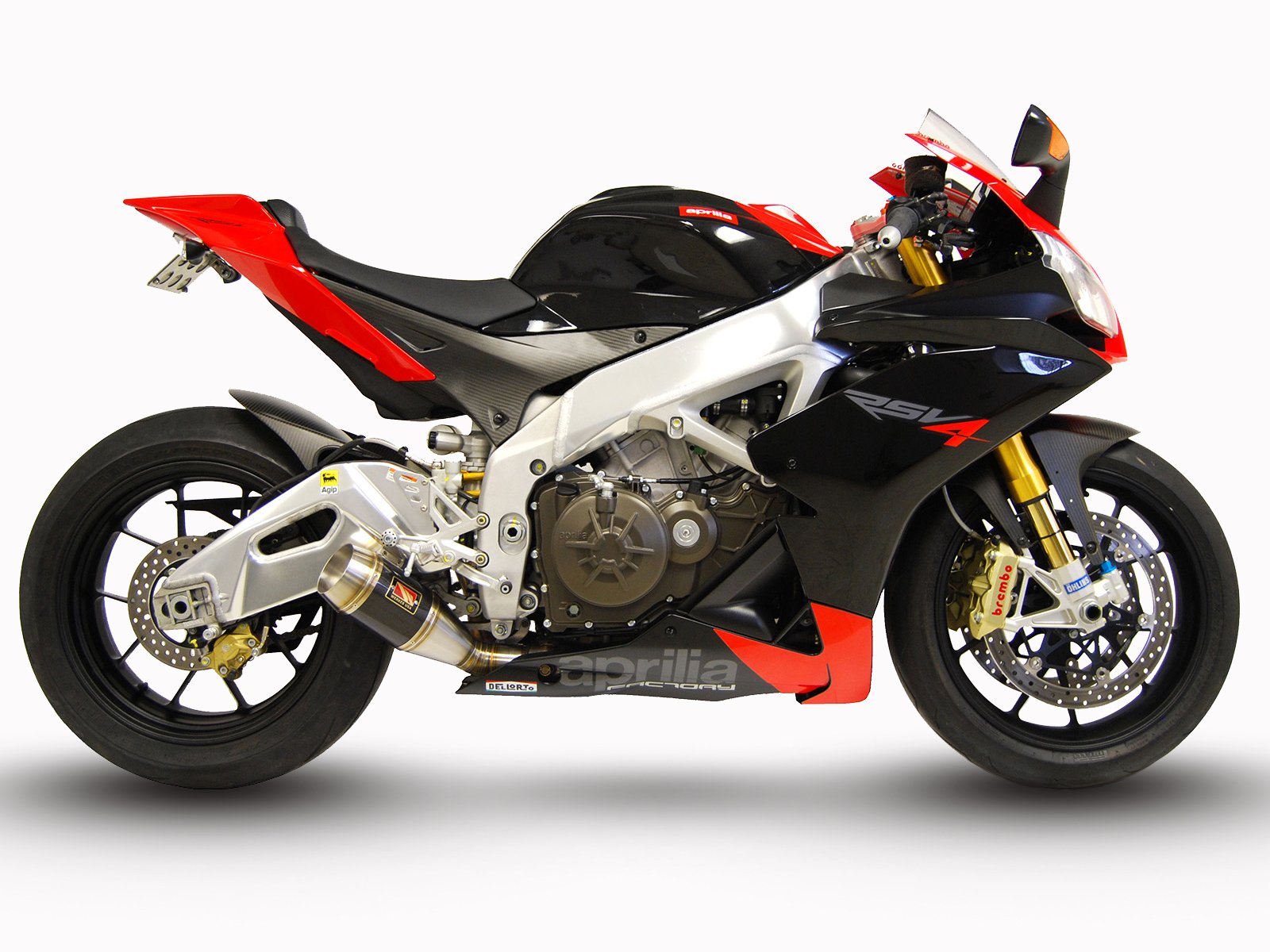 Aprilia RSV4 Tuono Slip-On Exhaust